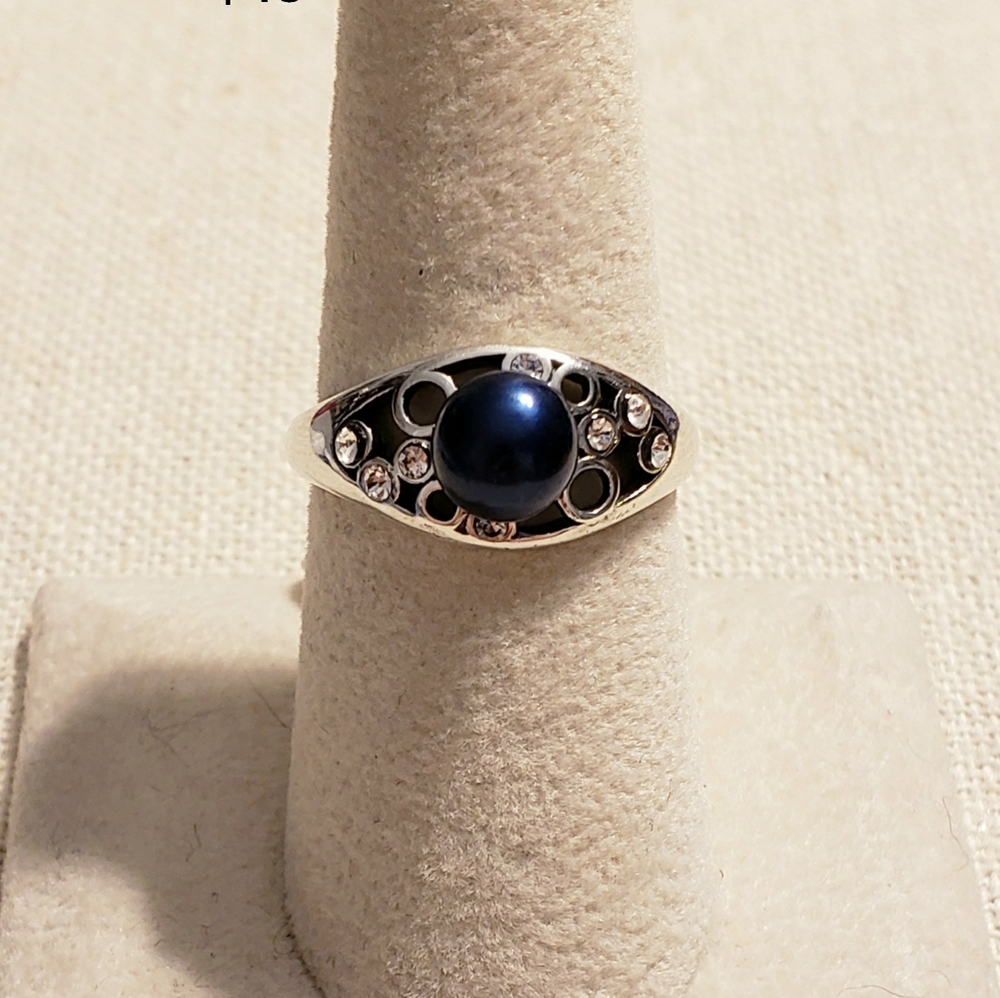 Vantel Pearls Champagne Bubbles Ring